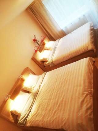 Гостевой дом Couple getaway to a freshly renovated apartment Пярну Семейный номер с балконом-14